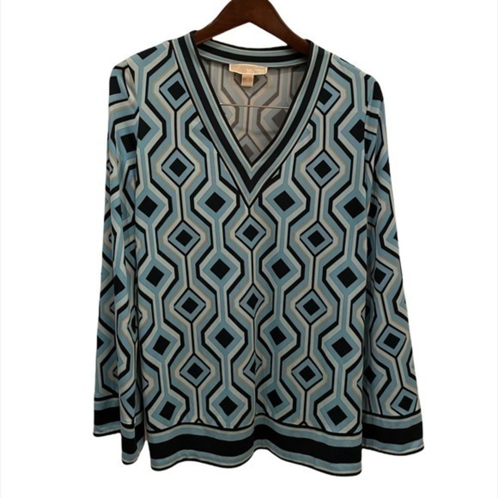 Michael Kors Blue Geometric Long Sleeve Vneck Tshirt Women Medium 95% polyester